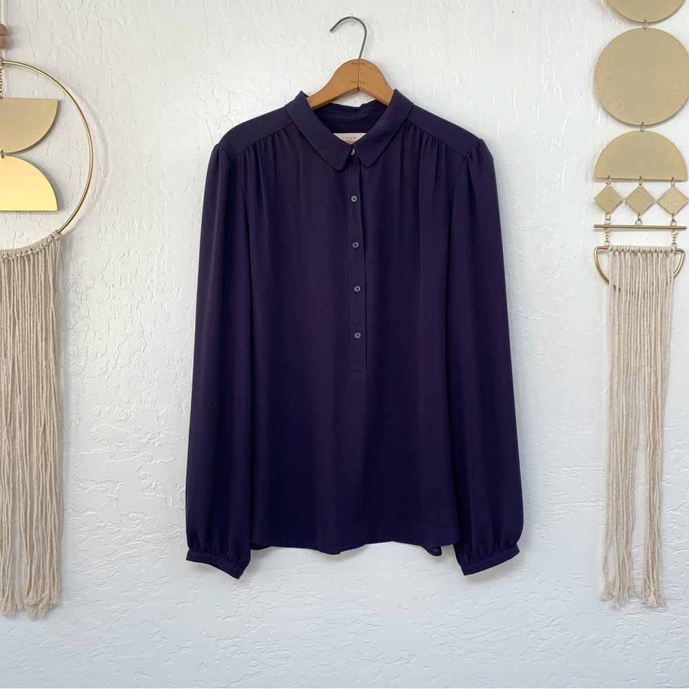 Ann Taylor LOFT Long Sleeve Chiffon Peter Pan Collar Henley in Navy Blue